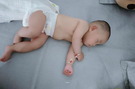 乌海宝宝发烧可以喝牛奶吗